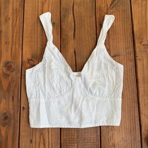 Abercrombie & Fitch White Sleeveless Crop Tank Top Smocked Women’s Medium